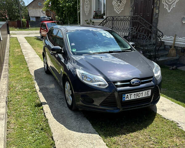 Серый Форд Фокус, объемом двигателя 1.56 л и пробегом 252 тыс. км за 7700 $, фото 1 на Automoto.ua