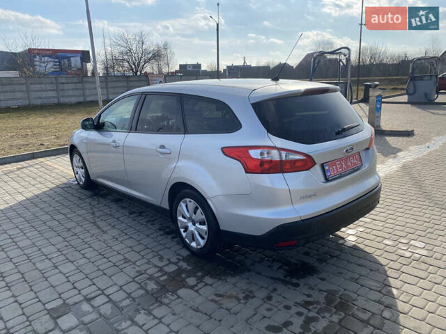 Серый Форд Фокус, объемом двигателя 1.6 л и пробегом 212 тыс. км за 7900 $, фото 7 на Automoto.ua