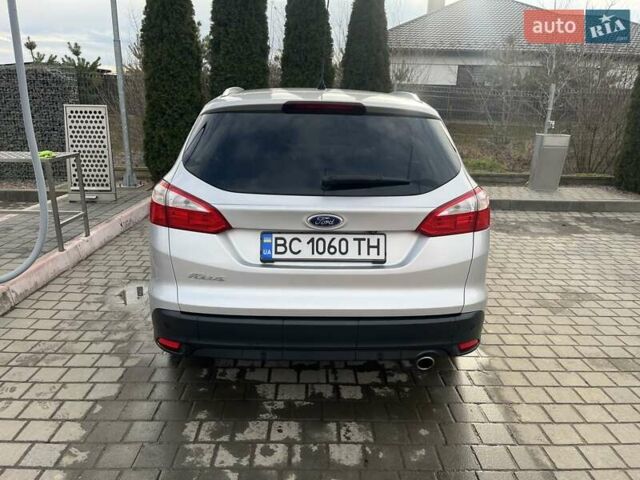 Серый Форд Фокус, объемом двигателя 2 л и пробегом 186 тыс. км за 9000 $, фото 4 на Automoto.ua