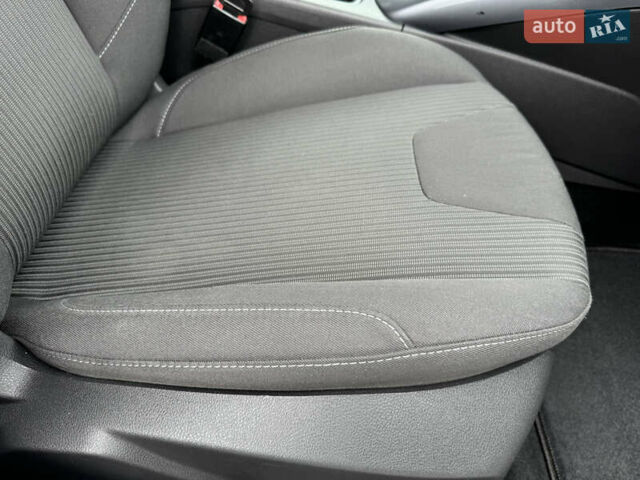 Форд Фокус 2014 в Стрые на Automoto.ua Серый Форд Фокус, объемом двигателя 1.6 л и пробегом 218 тыс. км за 8750 $, фото 68 на Automoto.ua