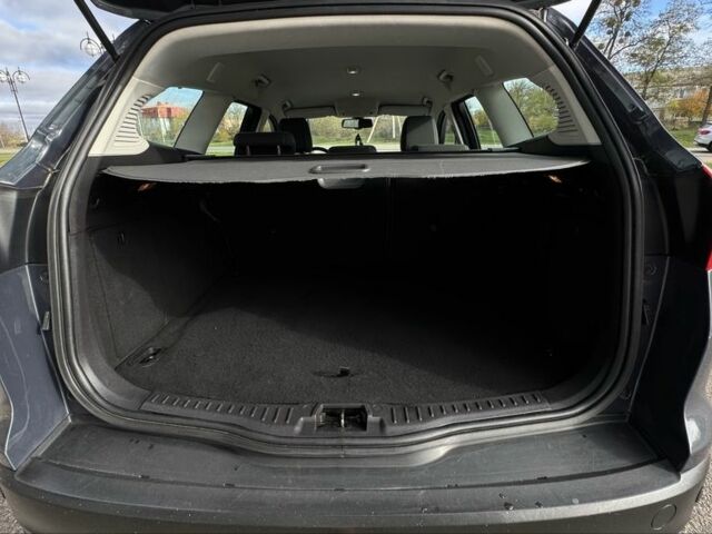 Сірий Форд Фокус, об'ємом двигуна 1.6 л та пробігом 265 тис. км за 8999 $, фото 22 на Automoto.ua