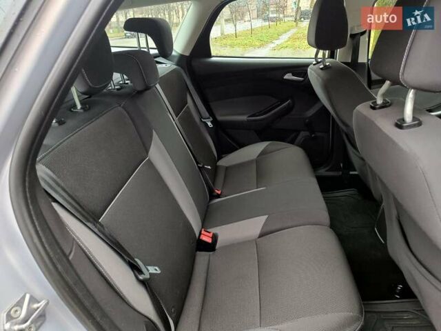 Серый Форд Фокус, объемом двигателя 1.6 л и пробегом 236 тыс. км за 6900 $, фото 15 на Automoto.ua