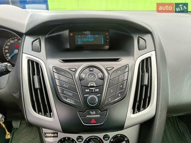 Серый Форд Фокус, объемом двигателя 1.6 л и пробегом 236 тыс. км за 6900 $, фото 48 на Automoto.ua