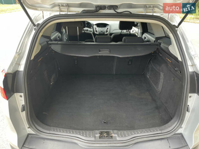 Серый Форд Фокус, объемом двигателя 1.6 л и пробегом 253 тыс. км за 7250 $, фото 9 на Automoto.ua