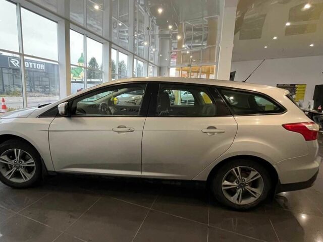 Форд Фокус 2014 у Львові на Automoto.ua Сірий Форд Фокус, об'ємом двигуна 1.6 л та пробігом 263 тис. км за 7600 $, фото 7 на Automoto.ua