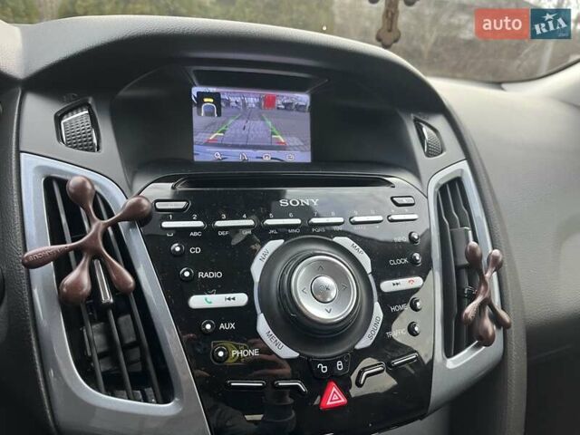 Серый Форд Фокус, объемом двигателя 2 л и пробегом 186 тыс. км за 9000 $, фото 11 на Automoto.ua