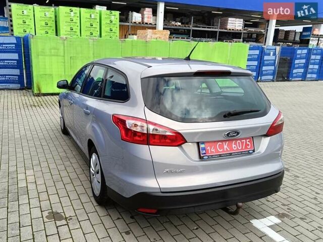 Серый Форд Фокус, объемом двигателя 1.6 л и пробегом 236 тыс. км за 6900 $, фото 4 на Automoto.ua