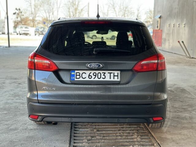Серый Форд Фокус, объемом двигателя 1.6 л и пробегом 269 тыс. км за 8999 $, фото 8 на Automoto.ua