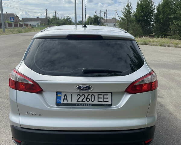 Серый Форд Фокус, объемом двигателя 1.6 л и пробегом 253 тыс. км за 7250 $, фото 3 на Automoto.ua