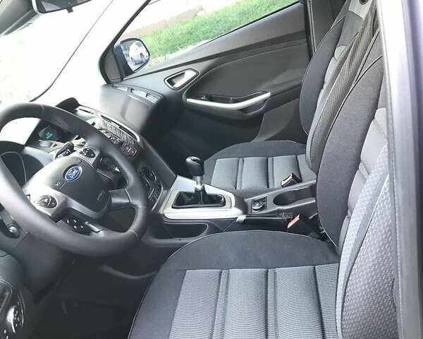 Сірий Форд Фокус, об'ємом двигуна 1.6 л та пробігом 265 тис. км за 8200 $, фото 5 на Automoto.ua