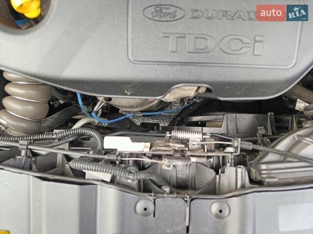 Серый Форд Фокус, объемом двигателя 1.6 л и пробегом 236 тыс. км за 6900 $, фото 66 на Automoto.ua