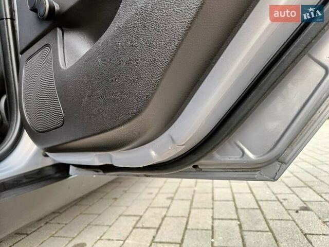 Серый Форд Фокус, объемом двигателя 1.6 л и пробегом 236 тыс. км за 6900 $, фото 55 на Automoto.ua