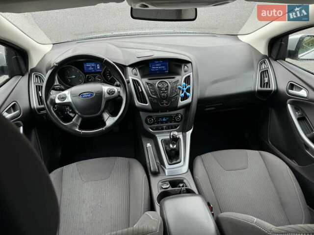 Форд Фокус 2014 в Стрые на Automoto.ua Серый Форд Фокус, объемом двигателя 1.6 л и пробегом 218 тыс. км за 8750 $, фото 31 на Automoto.ua