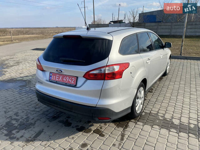 Серый Форд Фокус, объемом двигателя 1.6 л и пробегом 212 тыс. км за 7900 $, фото 6 на Automoto.ua