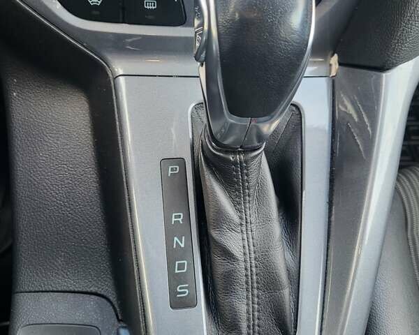 Серый Форд Фокус, объемом двигателя 2 л и пробегом 215 тыс. км за 8450 $, фото 14 на Automoto.ua