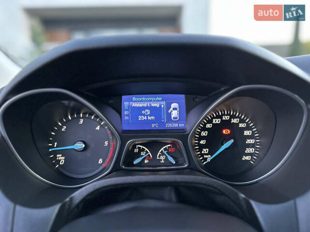 Форд Фокус 2014 в Стрые на Automoto.ua Серый Форд Фокус, объемом двигателя 1.6 л и пробегом 226 тыс. км за 8599 $, фото 76 на Automoto.ua