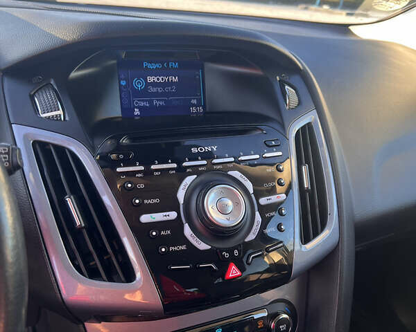 Серый Форд Фокус, объемом двигателя 2 л и пробегом 243 тыс. км за 9150 $, фото 39 на Automoto.ua