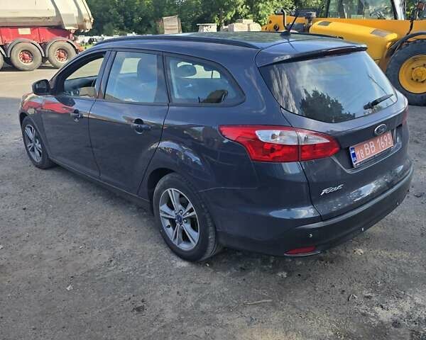 Форд Фокус 2014 у Дубно на Automoto.ua Сірий Форд Фокус, об'ємом двигуна 2 л та пробігом 239 тис. км за 8100 $, фото 5 на Automoto.ua