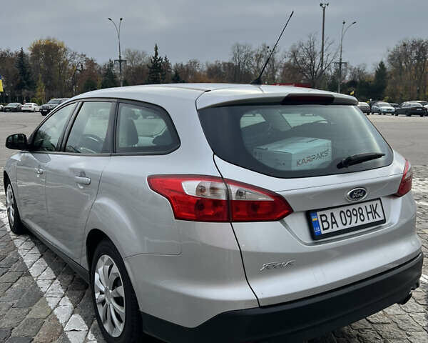 Серый Форд Фокус, объемом двигателя 2 л и пробегом 125 тыс. км за 8200 $, фото 8 на Automoto.ua