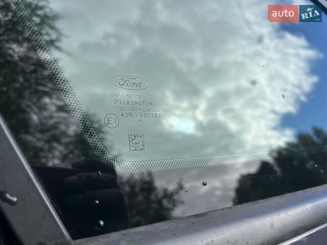 Форд Фокус 2014 у Нежине на Automoto.ua Сірий Форд Фокус, об'ємом двигуна 1.6 л та пробігом 230 тис. км за 8000 $, фото 12 на Automoto.ua