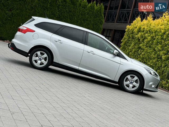 Форд Фокус 2014 в Стрые на Automoto.ua Серый Форд Фокус, объемом двигателя 1.6 л и пробегом 218 тыс. км за 8750 $, фото 114 на Automoto.ua