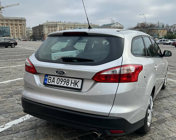 Серый Форд Фокус, объемом двигателя 2 л и пробегом 125 тыс. км за 8200 $, фото 9 на Automoto.ua