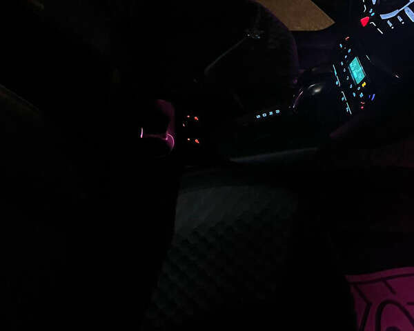 Сірий Форд Фокус, об'ємом двигуна 2 л та пробігом 300 тис. км за 8200 $, фото 22 на Automoto.ua