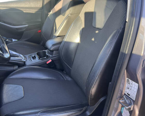 Серый Форд Фокус, объемом двигателя 2 л и пробегом 243 тыс. км за 9150 $, фото 31 на Automoto.ua