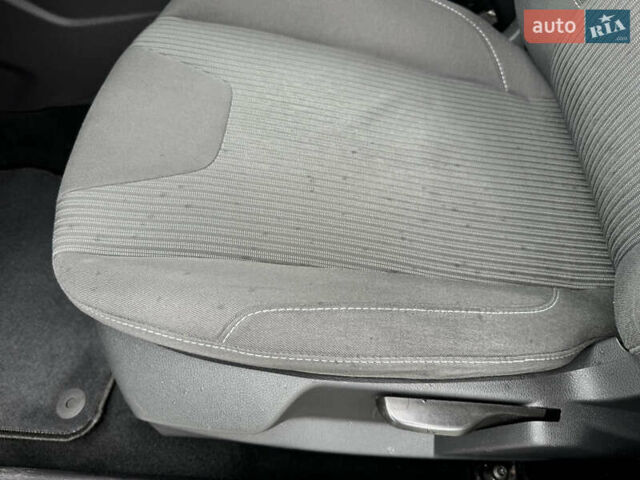 Форд Фокус 2014 в Стрые на Automoto.ua Серый Форд Фокус, объемом двигателя 1.6 л и пробегом 218 тыс. км за 8750 $, фото 67 на Automoto.ua