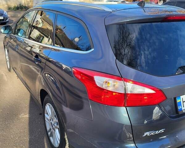 Серый Форд Фокус, объемом двигателя 2 л и пробегом 215 тыс. км за 8450 $, фото 4 на Automoto.ua