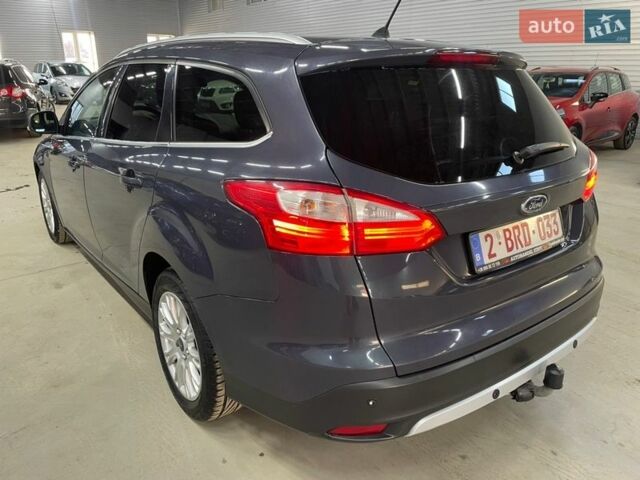 Серый Форд Фокус, объемом двигателя 1.6 л и пробегом 211 тыс. км за 8900 $, фото 35 на Automoto.ua