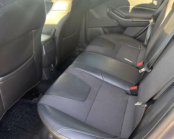 Серый Форд Фокус, объемом двигателя 2 л и пробегом 243 тыс. км за 9150 $, фото 42 на Automoto.ua