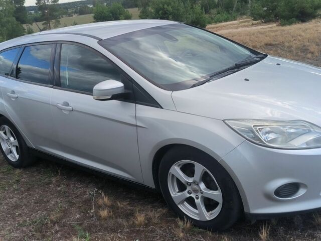 Сірий Форд Фокус, об'ємом двигуна 1.6 л та пробігом 380 тис. км за 6900 $, фото 4 на Automoto.ua
