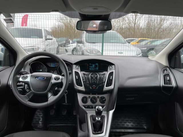 Сірий Форд Фокус, об'ємом двигуна 1.6 л та пробігом 262 тис. км за 7999 $, фото 22 на Automoto.ua