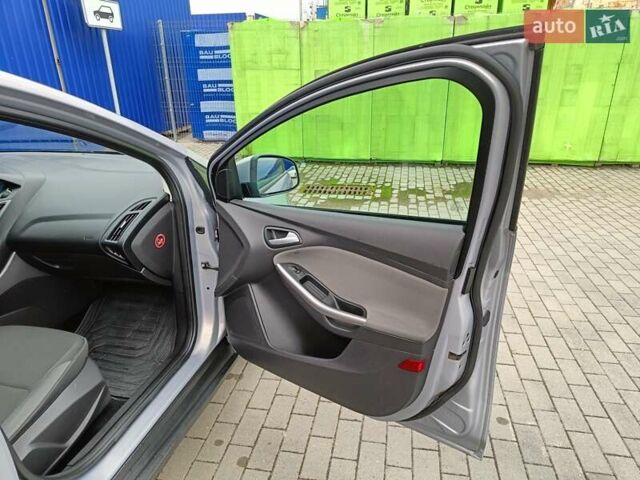 Серый Форд Фокус, объемом двигателя 1.6 л и пробегом 236 тыс. км за 6900 $, фото 36 на Automoto.ua