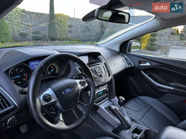 Форд Фокус 2014 в Стрые на Automoto.ua Серый Форд Фокус, объемом двигателя 1.6 л и пробегом 226 тыс. км за 8599 $, фото 65 на Automoto.ua