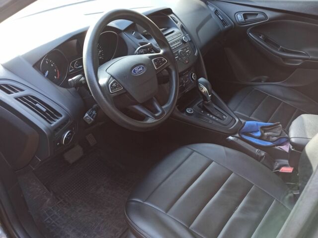 Сірий Форд Фокус, об'ємом двигуна 2 л та пробігом 86 тис. км за 8000 $, фото 3 на Automoto.ua