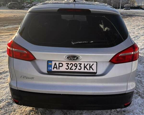 Сірий Форд Фокус, об'ємом двигуна 1.5 л та пробігом 229 тис. км за 8999 $, фото 3 на Automoto.ua