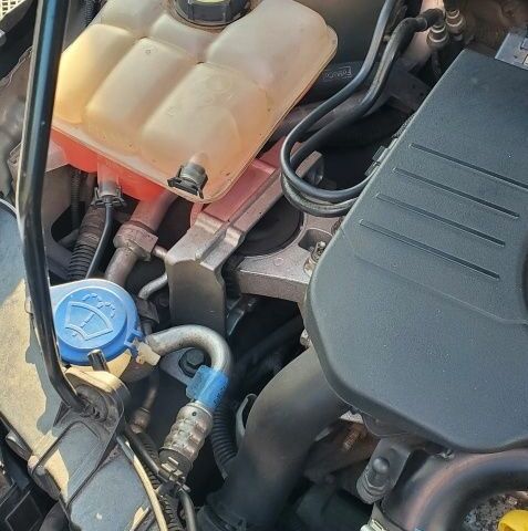 Серый Форд Фокус, объемом двигателя 1.5 л и пробегом 158 тыс. км за 8500 $, фото 14 на Automoto.ua