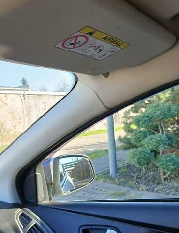 Серый Форд Фокус, объемом двигателя 1.6 л и пробегом 198 тыс. км за 7200 $, фото 6 на Automoto.ua