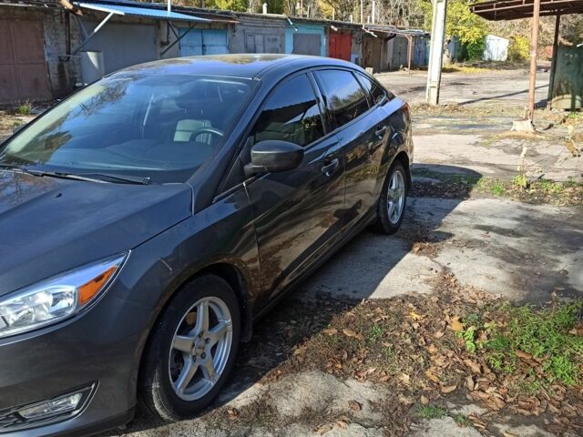 Сірий Форд Фокус, об'ємом двигуна 2 л та пробігом 86 тис. км за 8000 $, фото 9 на Automoto.ua