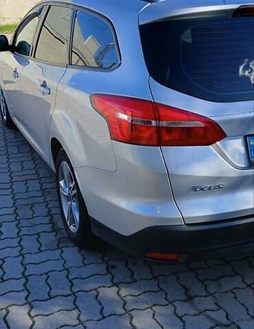 Серый Форд Фокус, объемом двигателя 1.6 л и пробегом 198 тыс. км за 7200 $, фото 15 на Automoto.ua