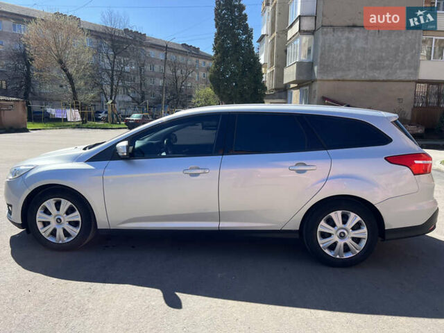Форд Фокус 2015 у Коломые на Automoto.ua Сірий Форд Фокус, об'ємом двигуна 1.6 л та пробігом 240 тис. км за 8700 $, фото 5 на Automoto.ua