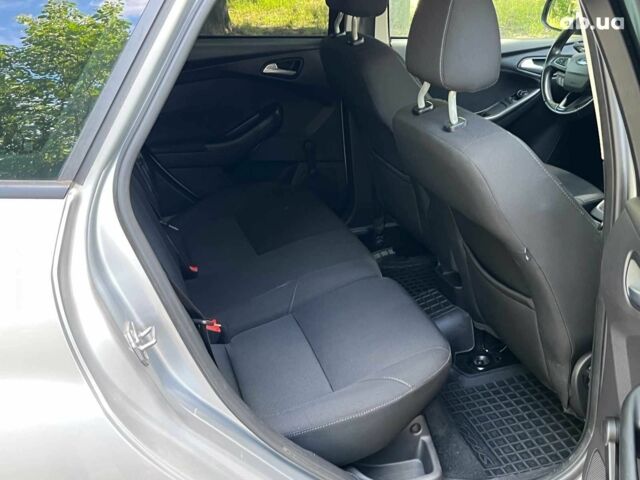 Сірий Форд Фокус, об'ємом двигуна 1.5 л та пробігом 268 тис. км за 8490 $, фото 24 на Automoto.ua