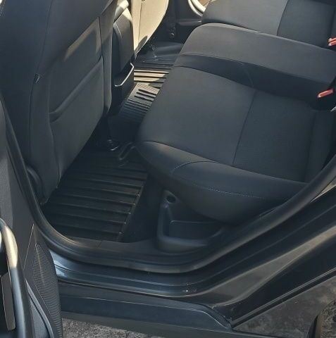 Серый Форд Фокус, объемом двигателя 1.5 л и пробегом 158 тыс. км за 8500 $, фото 15 на Automoto.ua