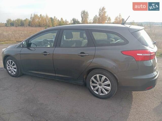 Сірий Форд Фокус, об'ємом двигуна 1.6 л та пробігом 224 тис. км за 8500 $, фото 1 на Automoto.ua