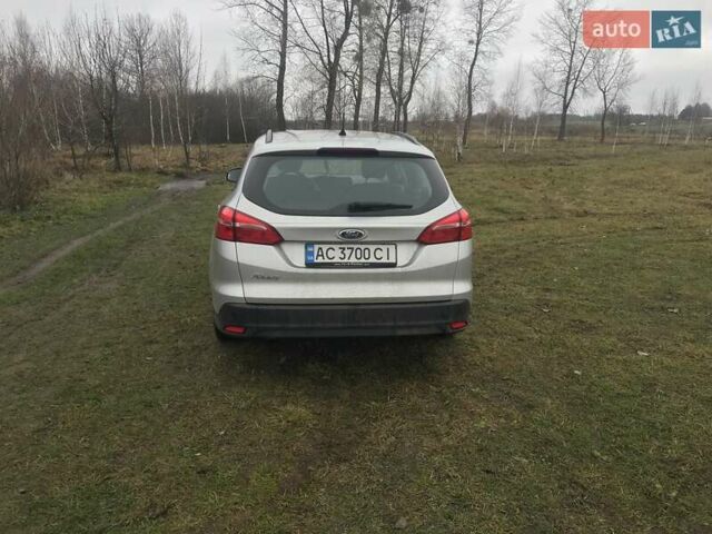 Форд Фокус 2015 в Ковель на Automoto.ua Серый Форд Фокус, объемом двигателя 1.5 л и пробегом 185 тыс. км за 9500 $, фото 3 на Automoto.ua