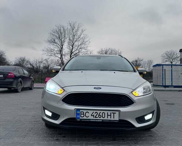 Сірий Форд Фокус, об'ємом двигуна 1.56 л та пробігом 198 тис. км за 7300 $, фото 4 на Automoto.ua