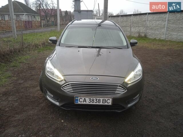 Сірий Форд Фокус, об'ємом двигуна 1.5 л та пробігом 260 тис. км за 9700 $, фото 4 на Automoto.ua
