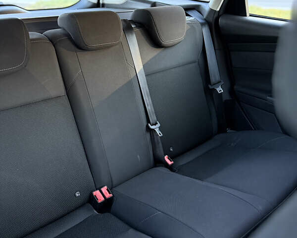 Серый Форд Фокус, объемом двигателя 1.6 л и пробегом 217 тыс. км за 9200 $, фото 20 на Automoto.ua